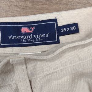 Vineyard Vines men's khaki pants size 35 x 30